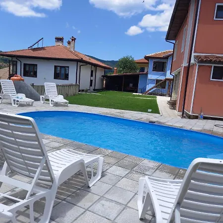 Villa Kъща за гости демария Koprivchtitsa
