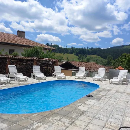 Kъща за гости демария