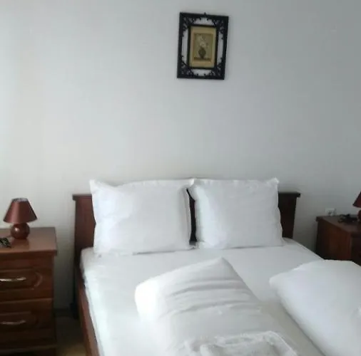 Kъща за гости демария *